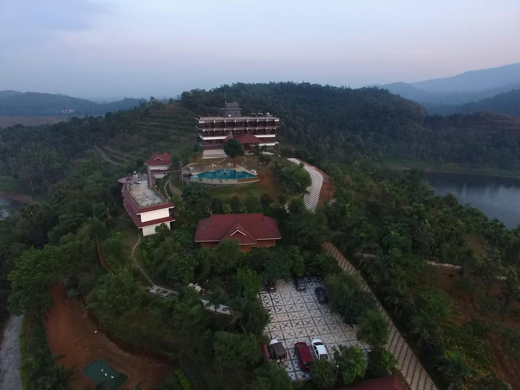 Arayal Resort-A Unit Of Sharoy Resort Tariyod Exteriör bild